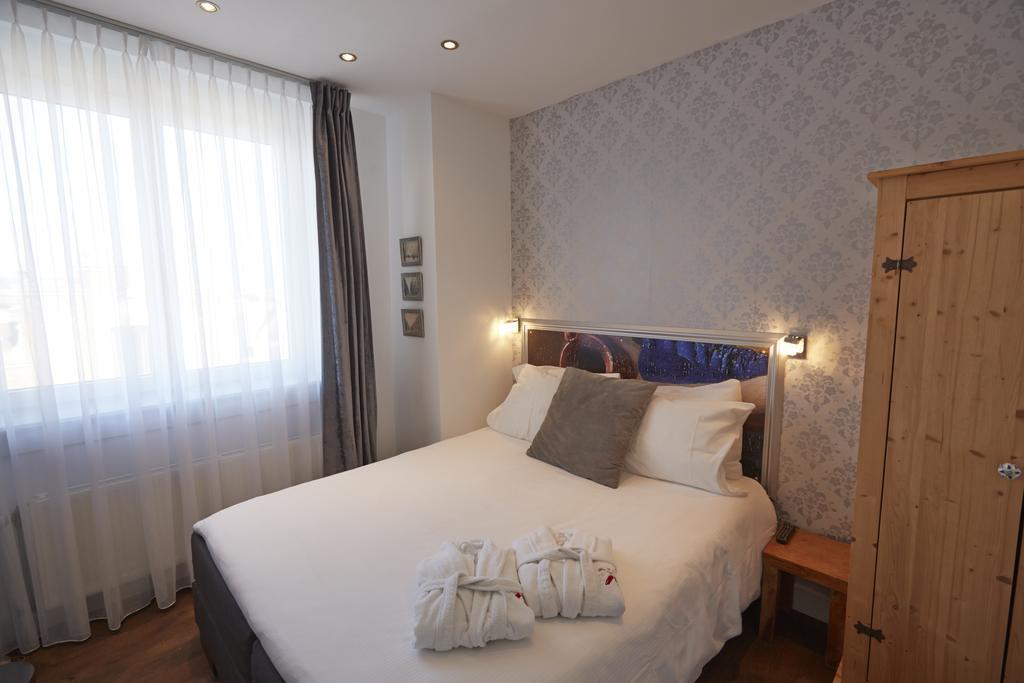 B&B Helmersアムステルダム 部屋 写真