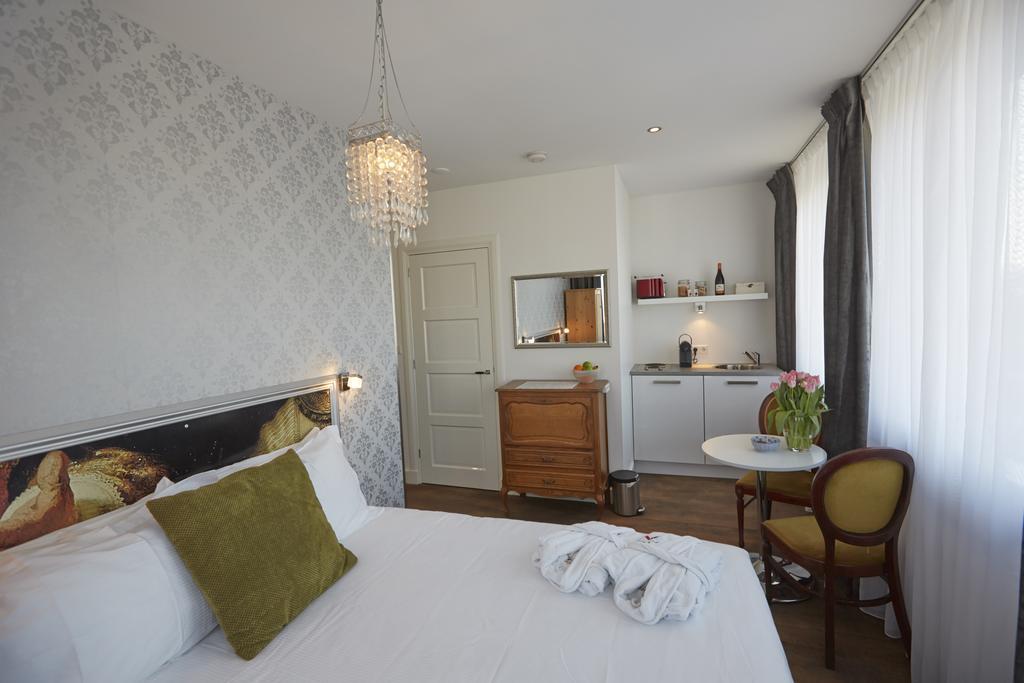 B&B Helmersアムステルダム 部屋 写真